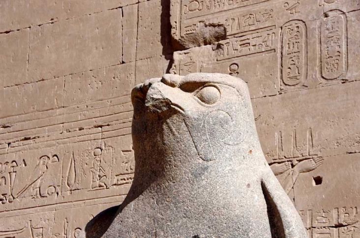 Penemuan Kuil Elang di Mesir, Ada Pesan yang Membingungkan