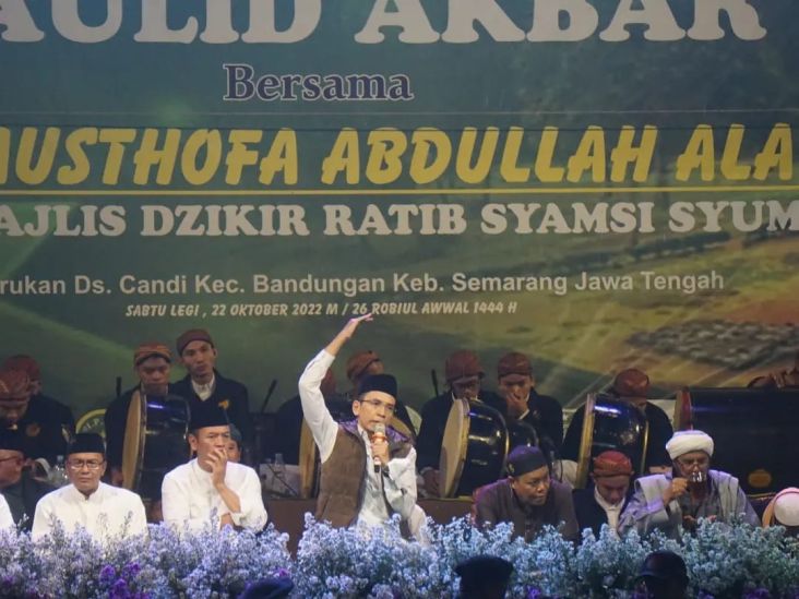 TGB Zainul Majdi Bahas Peran KH Hasyim Asyari saat Hadiri Maulid Nabi di Semarang