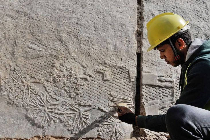 Pahatan Batu Berusia 2.700 Tahun Ditemukan di Mosul