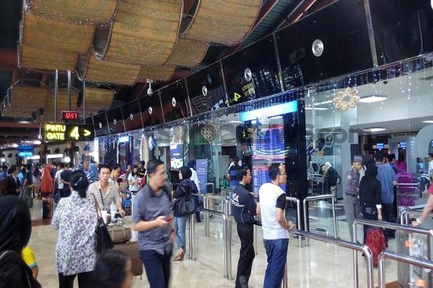 Bikin Panik Penumpang, Kebakaran di Terminal 2 Bandara Soetta Teratasi