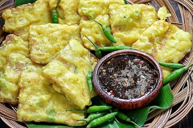 Begini Cara Membuat Tempe Mendoan Enak Banget