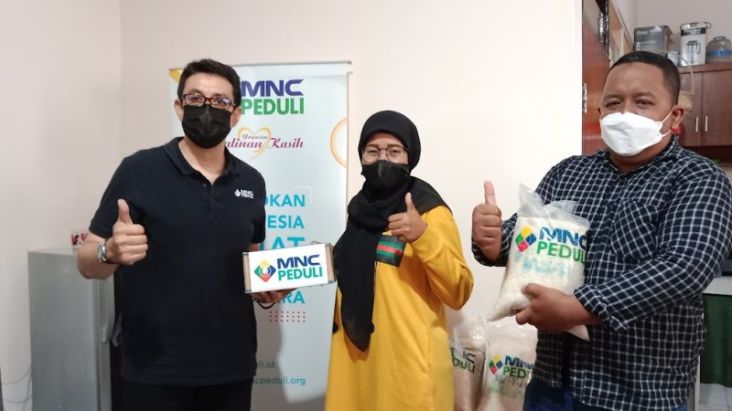 MNC Peduli Salurkan Bantuan Kebutuhan Pokok ke Para Pejuang Kanker di Bandung