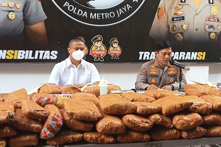 Polda Metro Sita 112 Kg Ganja Jaringan Lintas Sumatera-Jawa