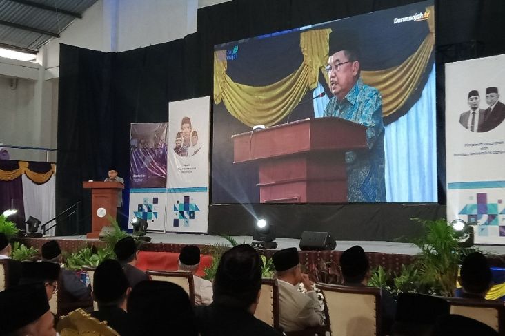 Jusuf Kalla Sebut Pendidikan Pesantren Tentukan Masa Depan Indonesia