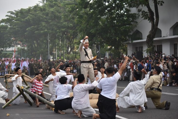 Hanya Ada di Kota Pahlawan, Parade Surabaya Juang Jadi Event Nasional