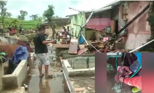 Cerita Relawan di Tengah Banjir Bandang, Temukan Segepok Uang Rp12 Juta di Reruntuhan