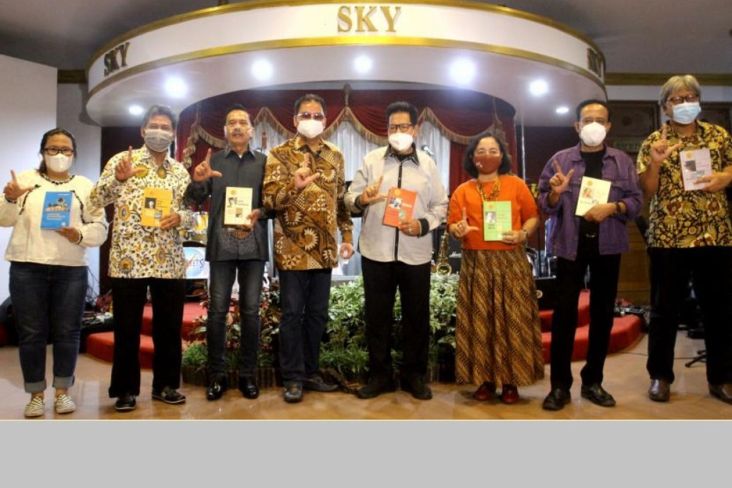 SatuPena Luncurkan Link Pembelian 100 Buku yang Mewarnai Sejarah dan Budaya Indonesia