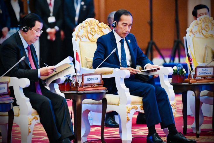 Jokowi Sebut 2 Peran Penting Generasi Muda ASEAN Wujudkan Asia Jadi Pusat Pertumbuhan