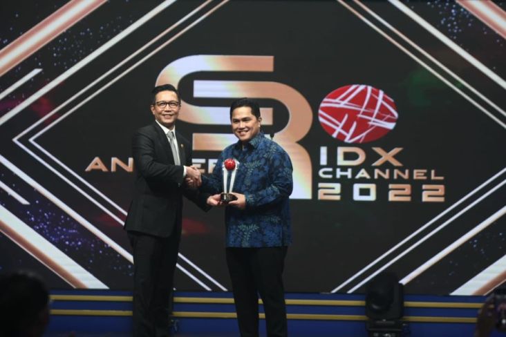 Outstanding CSR Leader, Erick Thohir dan Direktur MIND ID Dany Amrul Menginspirasi