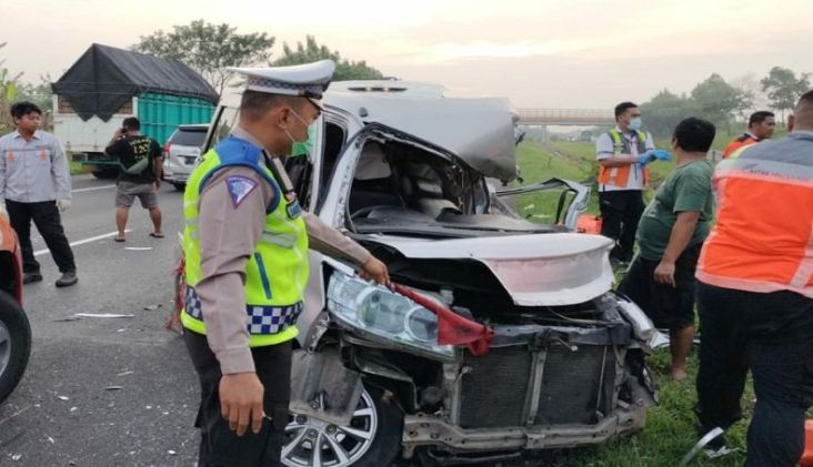 Kronologi Kecelakaan Maut di Tol Cipali Km 139 yang Tewaskan 3 Orang