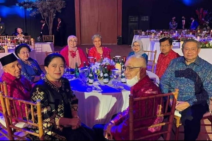 Momen Megawati dan SBY Duduk Semeja di G20, Sama-sama Kenakan Baju Biru