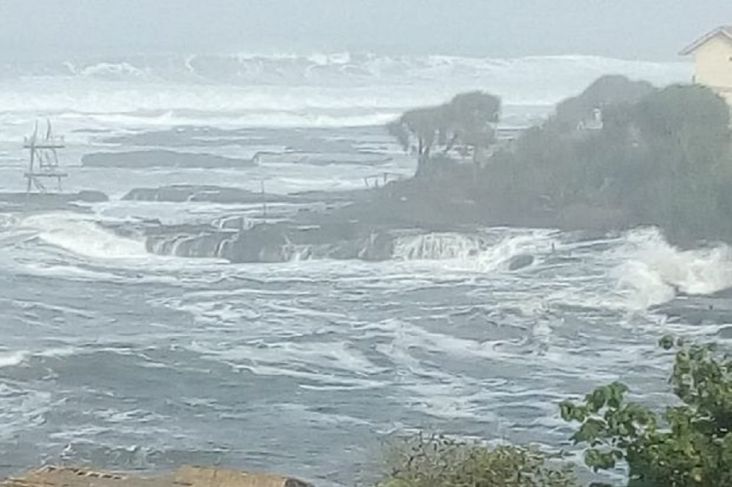 Awas! 2 Hari Laut Natuna Rawan Gelombang Tinggi hingga 4 Meter