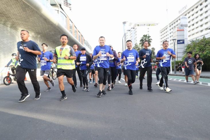 HT Berbaur dengan Ribuan Peserta MNC Fun Charity Run 2022, Rasakan Sensasi Baru dalam Berlari