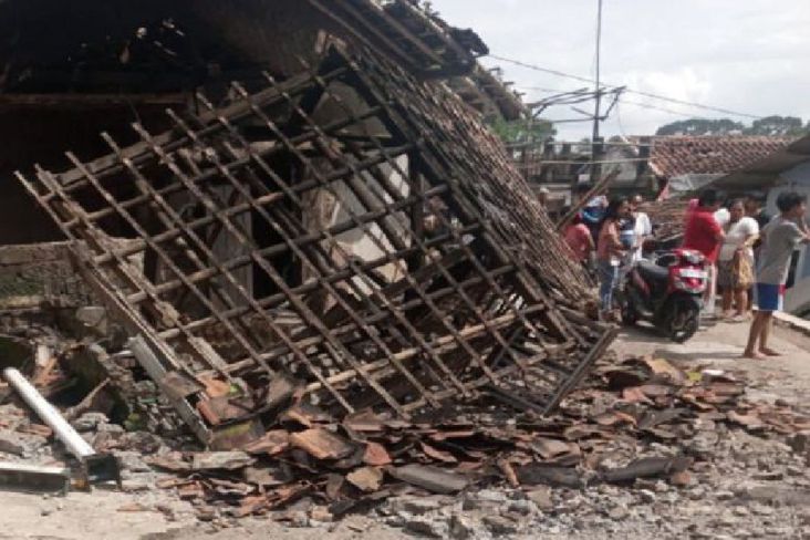Update Korban Gempa Cianjur: 326 Orang Luka-luka, 13.784 Mengungsi