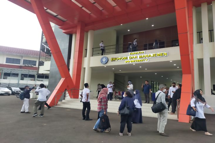 Gempa Cianjur, Mahasiswa IPB Berhamburan Keluar Gedung