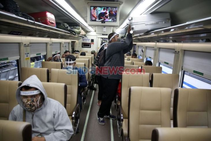 Sambut Libur Nataru, 68.000 Tiket Kereta Keberangkatan dari Jakarta Telah Terjual