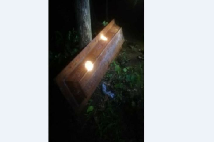 Geger Tutup Peti Mati Ditemukan di Bantaran Sungai Glundeng Gunungkidul