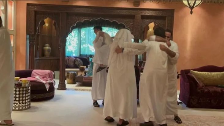 MBS Berlutut dan Berdoa Rayakan Kemenangan Arab Saudi di Piala Dunia 2022