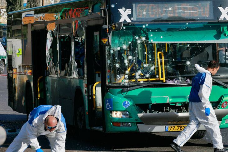 Ledakan Kembar di Halte Bus Yerusalem, 1 Tewas dan 14 Terluka