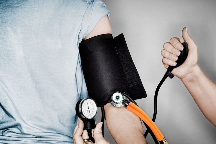 10 Cara Alami Menurunkan Tekanan Darah Tinggi, Ampuh Tanpa Obat