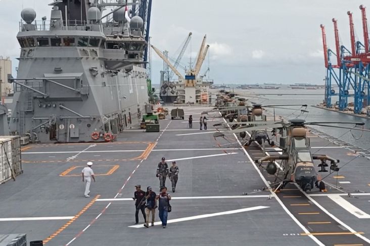 Bawa 500 Tentara, 2 Kapal Perang Australia Bersandar di Tanjung Priok 