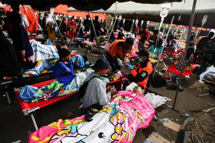 Peduli Korban Gempa Cianjur, Peruri Salurkan Ratusan Paket Sembako