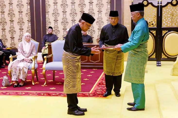 Anwar Ibrahim Dilantik Jadi PM Malaysia, Akhiri Penantian 24 Tahun