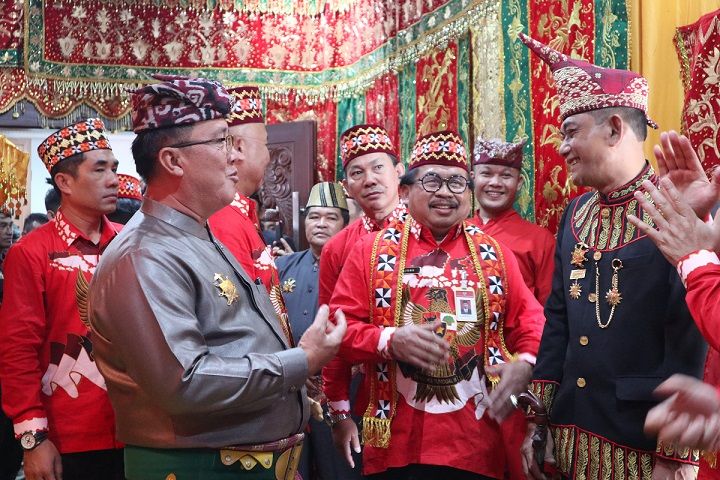 Wakil Kepala BPIP “Cicipi” Budaya Lampung Barat 