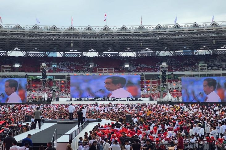 Jokowi Ungkap Kriteria Pemimpin Itu Berambut Putih, Relawan: Identik Ganjar Pranowo