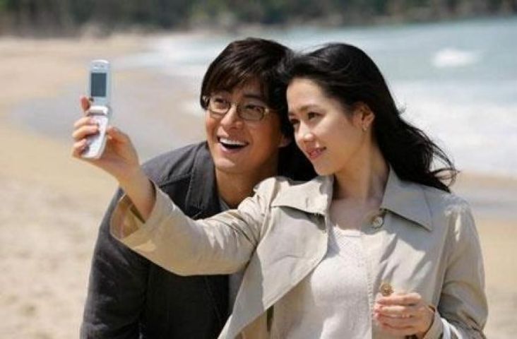 4 Film Korea yang Pemerannya Jadi Orang Ketiga, Nomor Terakhir Dibintangi Jeon Do Yeon