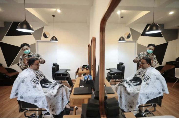 Cerita Anies Soal Tukang Cukur yang Bukan Sekadar Mencukur