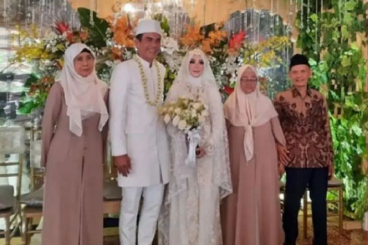 Teddy Syah Dikabarkan Menikah Lagi, Resmi Lepas Status Duda