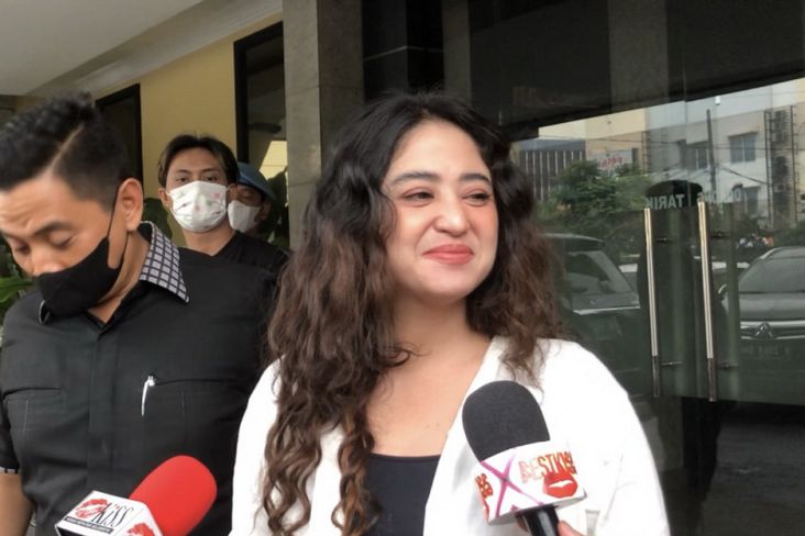 Empat Kali Mediasi Temui Jalan Buntu, Laporan Dewi Perssik ke Haters Lanjut Terus