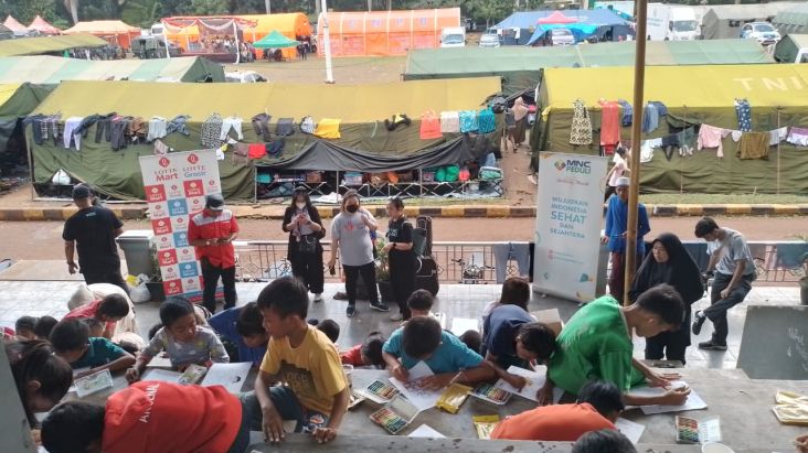 Puluhan Anak-anak Korban Gempa Cianjur, Ikut Trauma Healing dari Tim MNC Peduli dan Lotte Mart