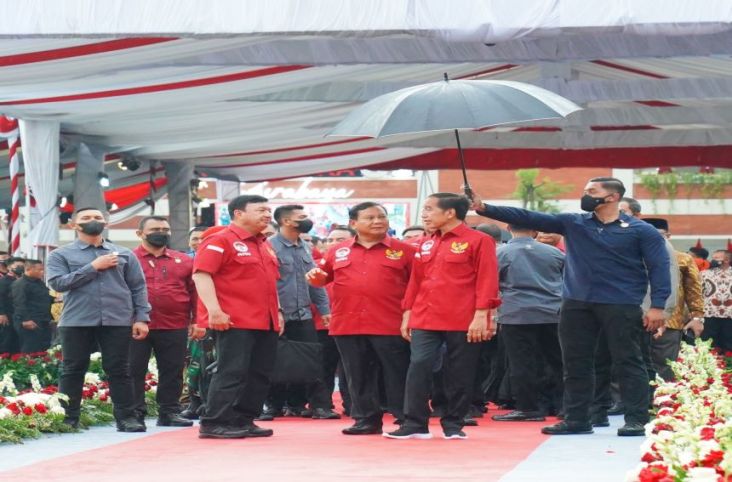 Momen Prabowo Dampingi Jokowi Resmikan Asrama Mahasiswa Nusantara
