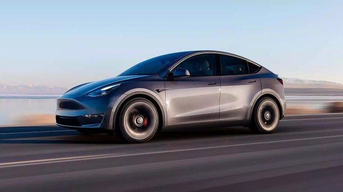 Tesla Akui Mobil Listrik Bisa Murah Jika Ukuran Baterai Diperkecil