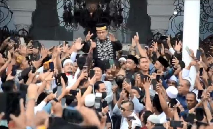 Datang ke Serambi Mekkah, Anies Baswedan Disambut Hangat Masyarakat Aceh