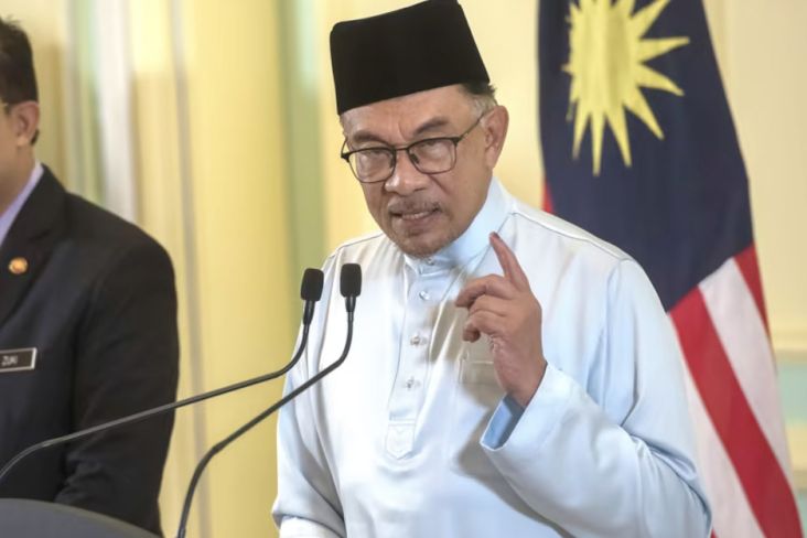 Anwar Ibrahim Lantik Kabinet Malaysia yang Baru