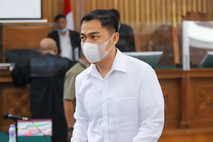 Dibohongi Ferdy Sambo, Arif Rachman Menangis saat Ditanya Hakim