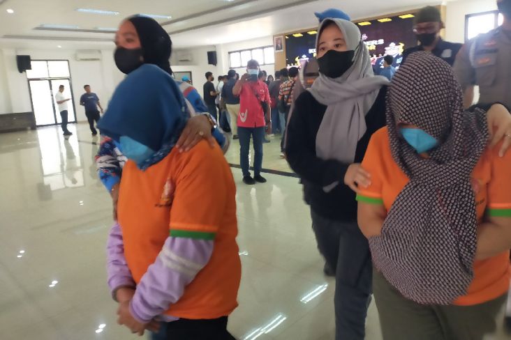 Polisi Tahan 2 Wanita Tersangka Perdagangan Manusia Modus TKW di Bogor