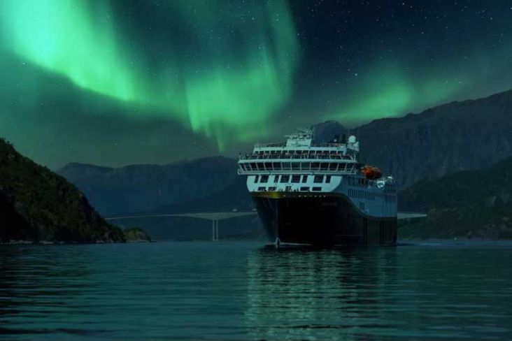 Perusahaan Pelayaran Norwegia Larang Angkut Kendaraan Listrik