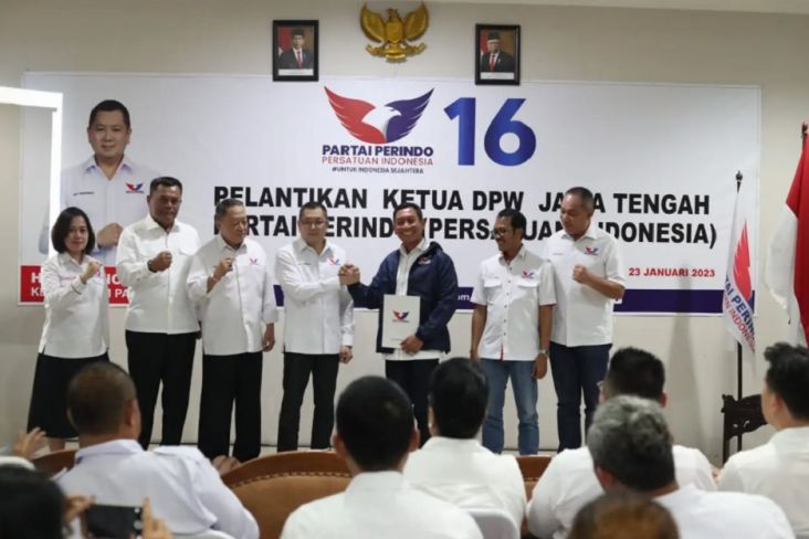 Momen HT Lantik Mayjen TNI (Purn) Wuryanto sebagai Ketua DPW Perindo Jateng, Beri Pesan Ini