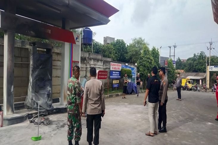 Gara-gara Korsleting Listrik, Mesin Pengisian SPBU dan Motor Terbakar di Bogor
