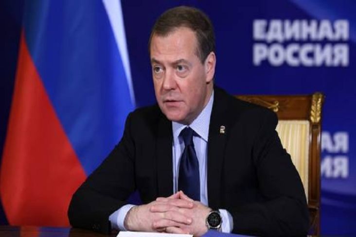 Dmitry Medvedev: AS dan Sekutu Picu Perang Dunia III dengan Bersiap Serang Rusia