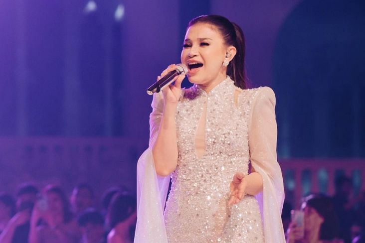 Rossa Bawakan Lagu Bengawan Solo di Stasiun TV Tiongkok, Bikin Bangga