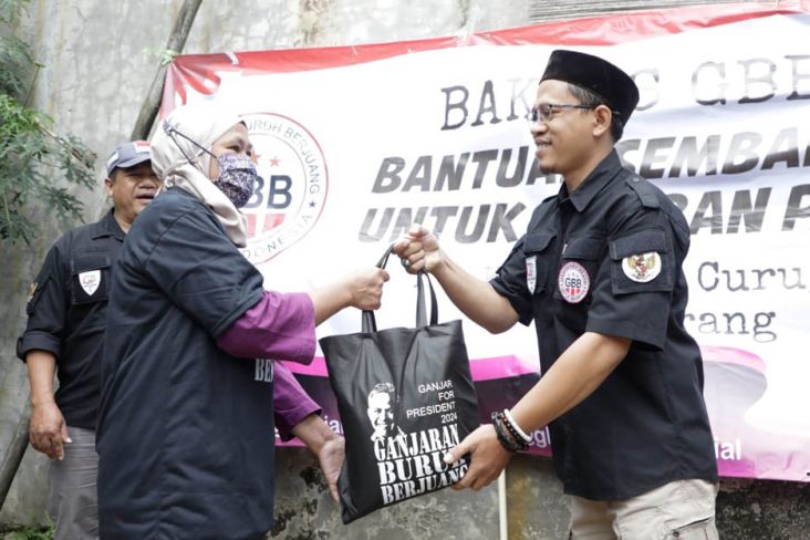 Bantu Korban PHK di Kabupaten Tangerang, GBB Salurkan Sembako