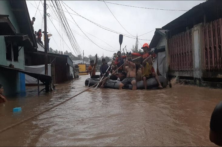 Akibat Bencana Banjir dan Longsor Terjang Manado, 5 Tewas dan 249 Selamat