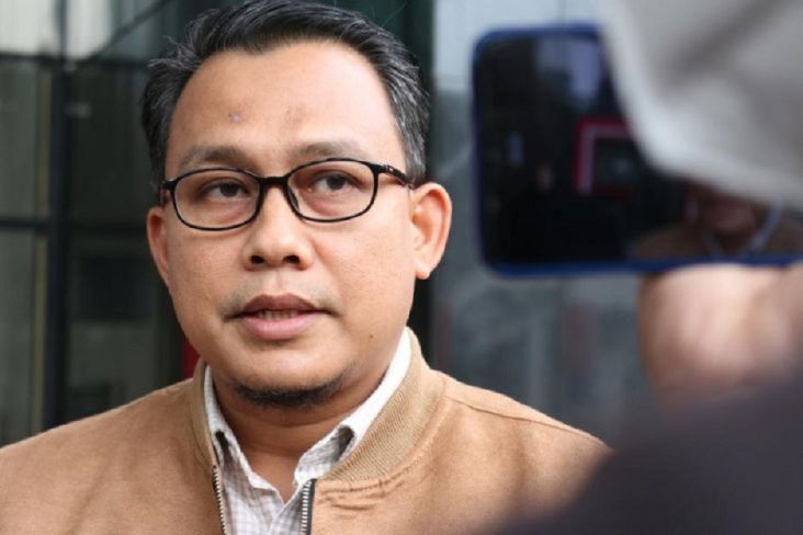 KPK Periksa 9 Anggota DPRD Jatim Terkait Kasus Suap Dana Hibah