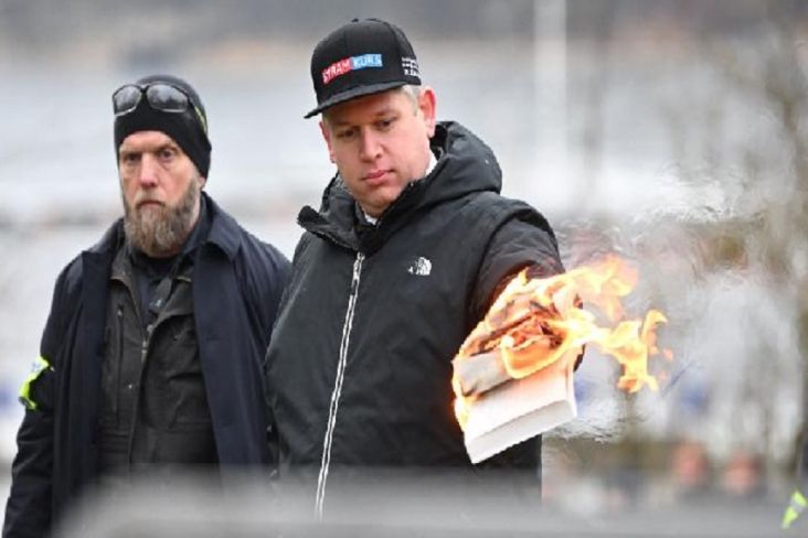 Usai Al-Quran, Taurat Hendak Dibakar di Swedia tapi Dicegah Umat Islam