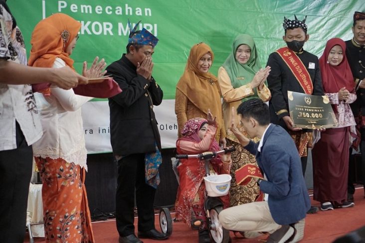 Sukses Kembangkan Literasi di 35 Provinsi, Lenang Manggala Raih Penghargaan Pahlawan Inovasi